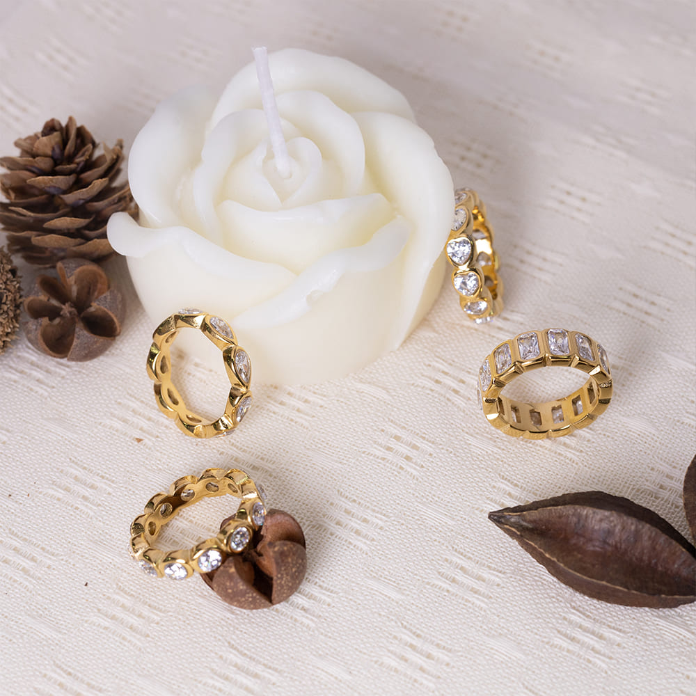 Elegant Cubic Zirconia Ring in 18K Gold Plated Stainless Steel