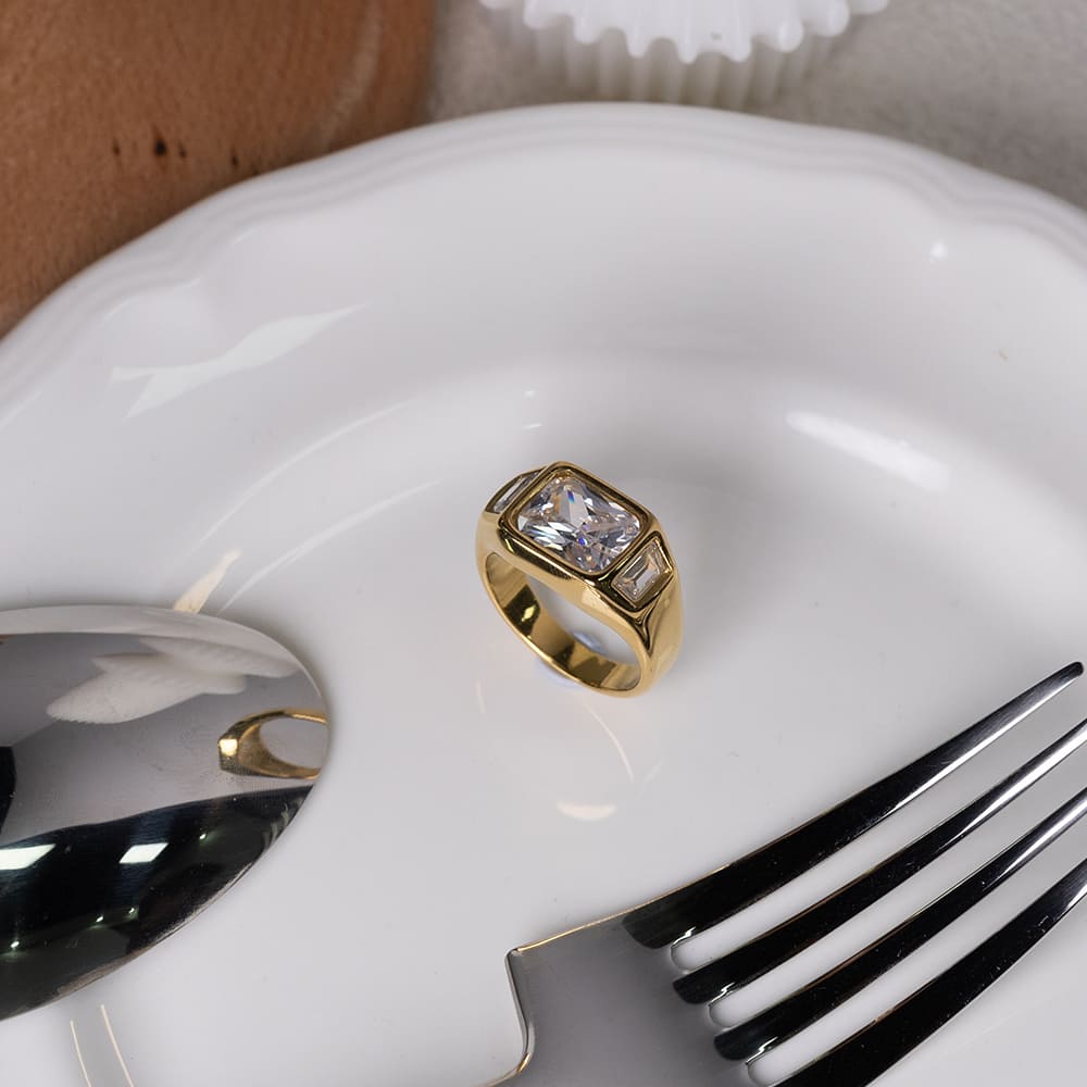 Shining Geometric Cubic Zirconia Ring