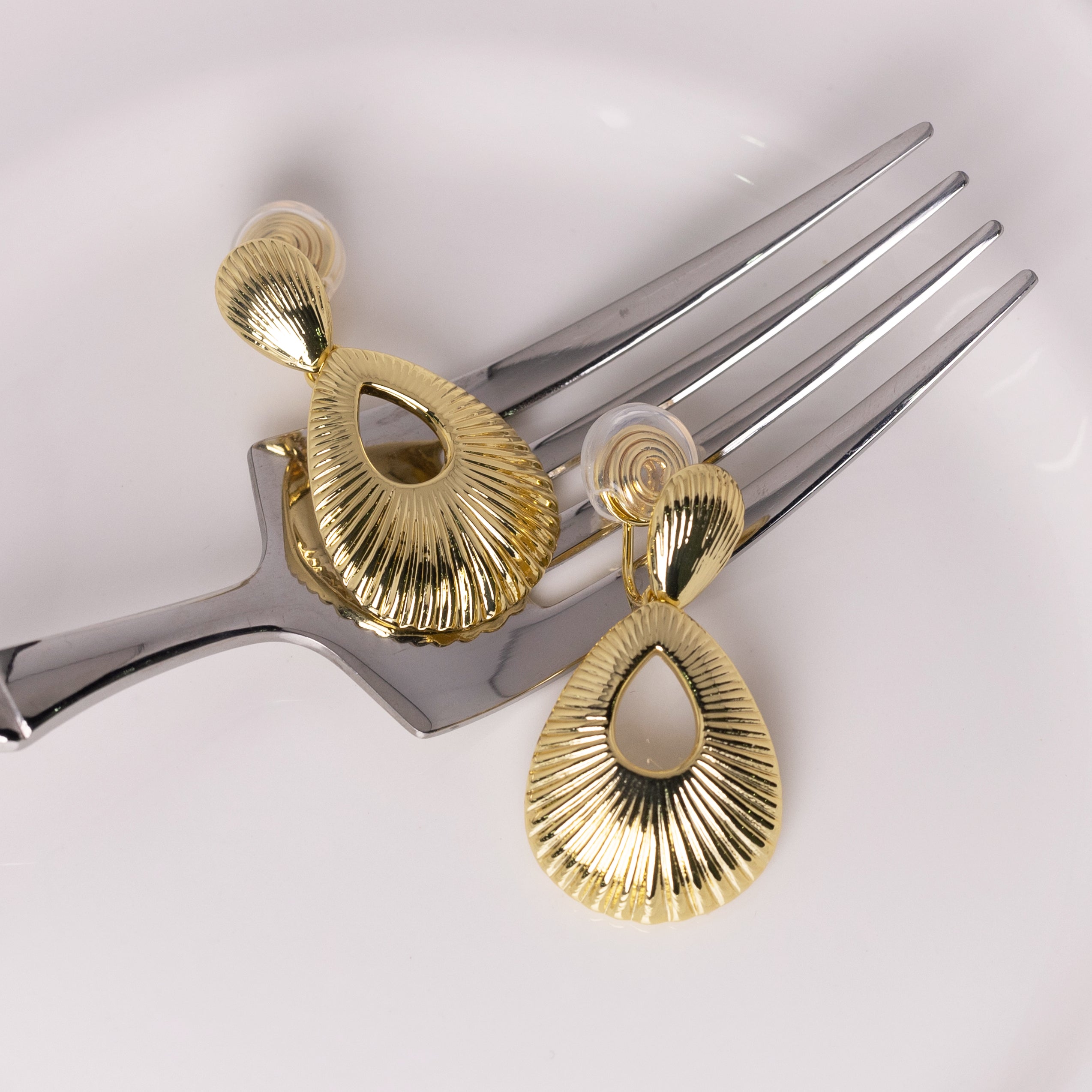 No-Piercing Radiant Teardrop Clip-On Earrings