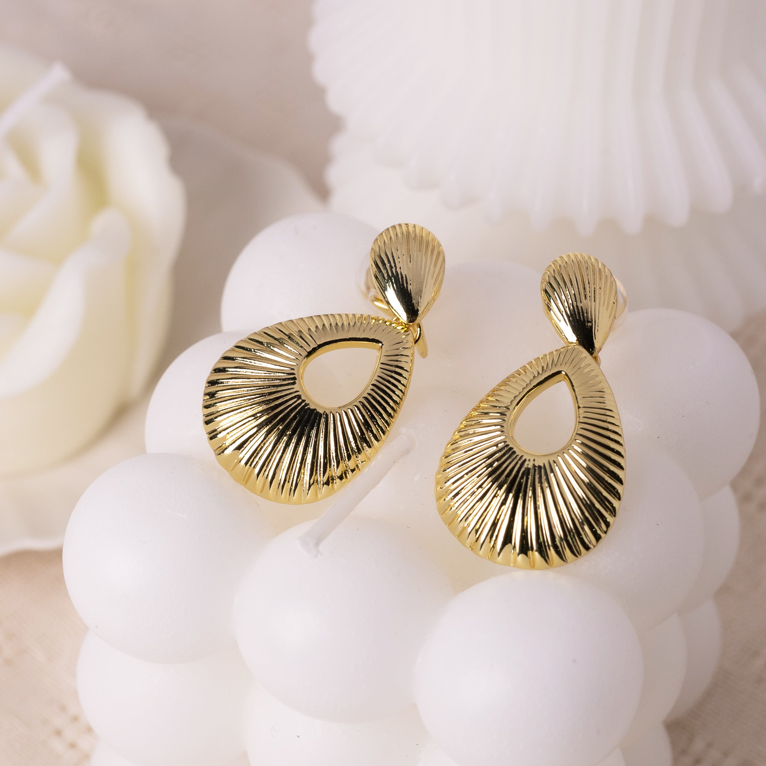 No-Piercing Radiant Teardrop Clip-On Earrings