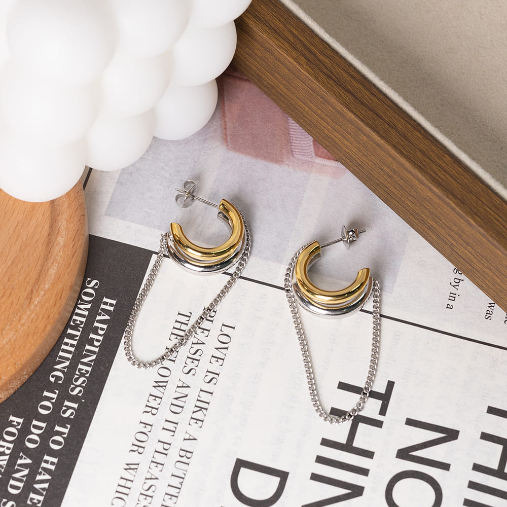 Modern Minimalist Chain Two-Tone Tassel Earrings