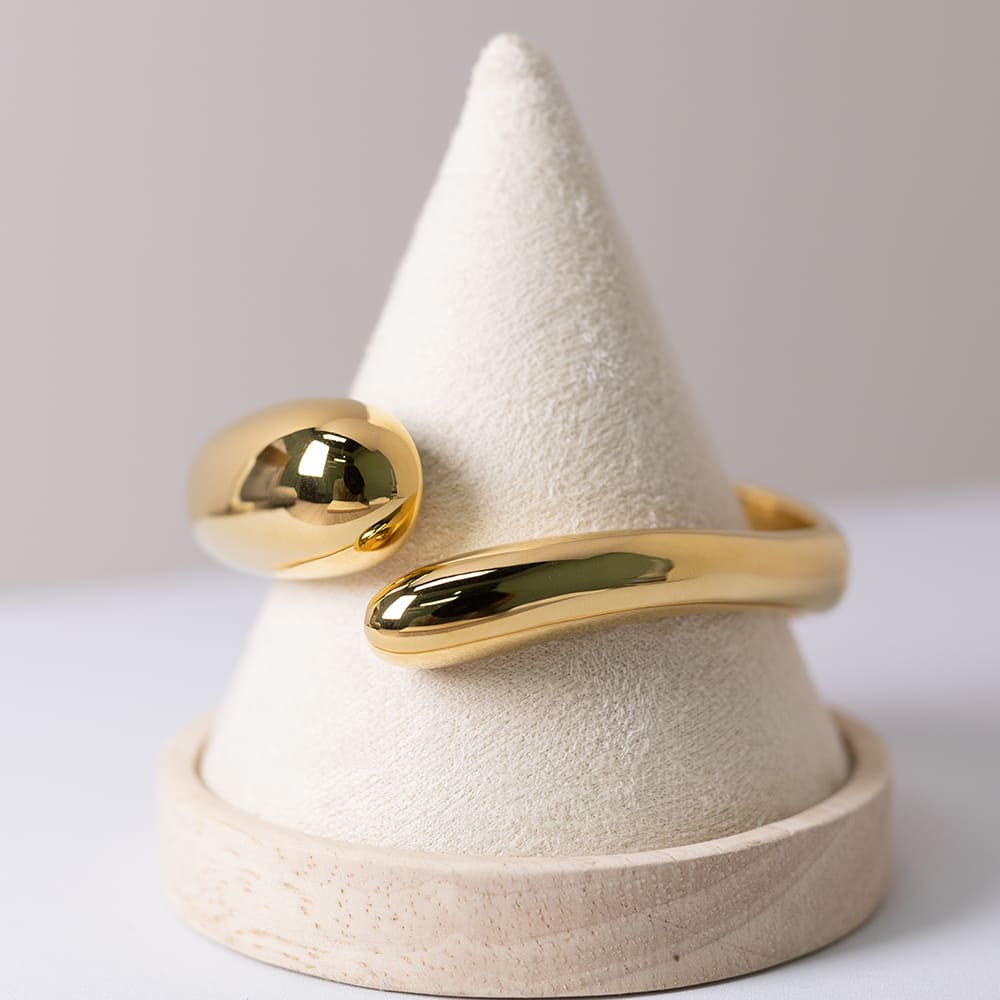 Water Drop Classic Bracelet in 18K Gold Plated Stainless Steel