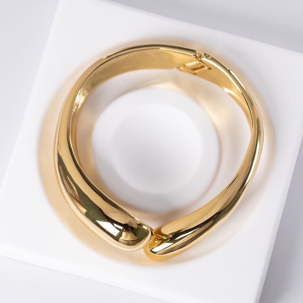 Water Drop Classic Bracelet in 18K Gold Plated Stainless Steel