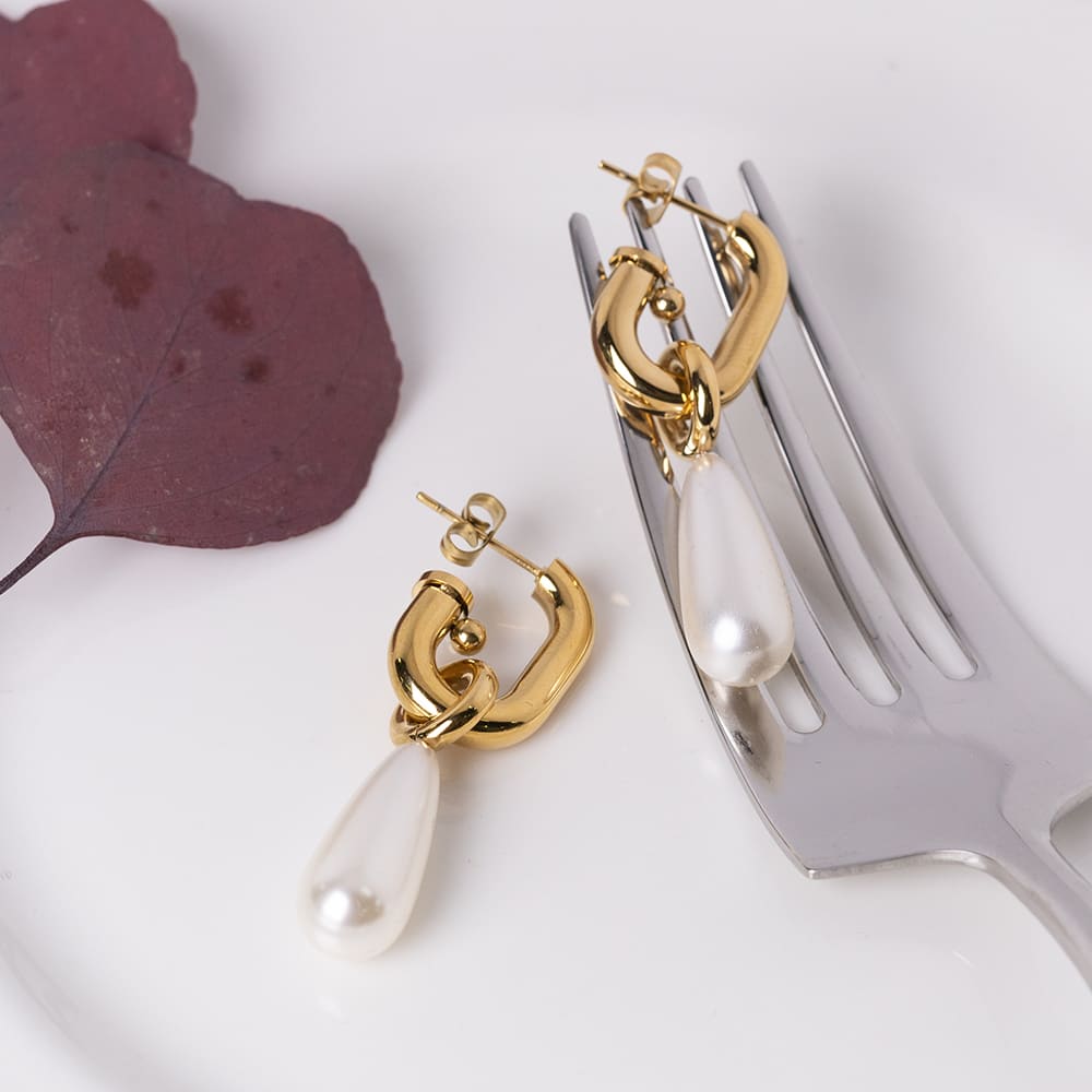 Water Drop Pearl Dangle Earrings