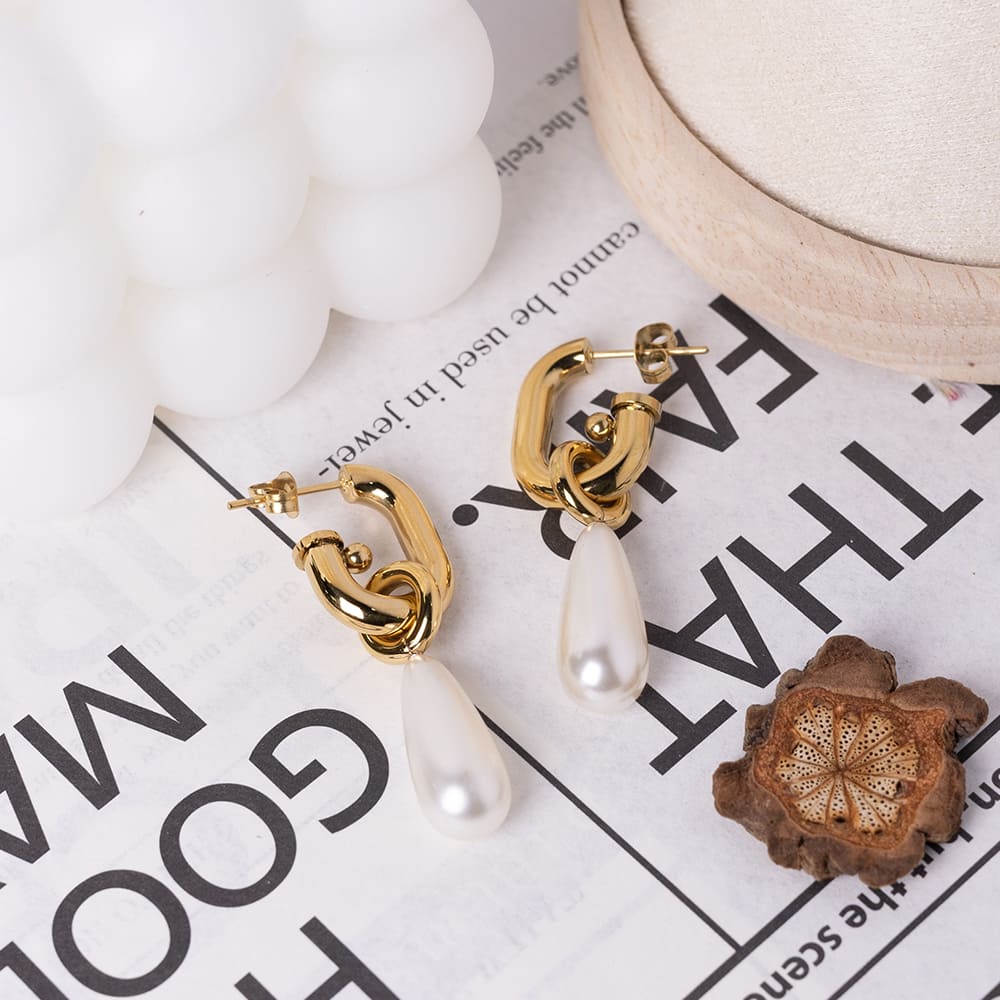 Water Drop Pearl Dangle Earrings