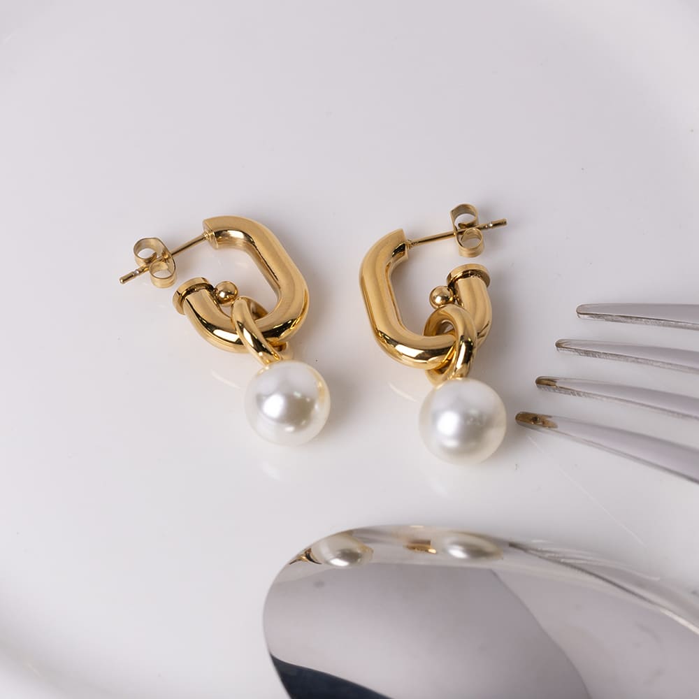 Water Drop Pearl Dangle Earrings