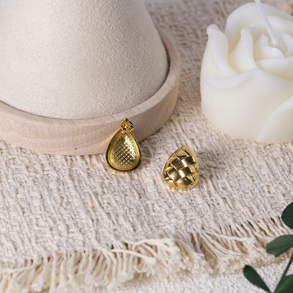 Waterdrop Shaped Woven Texture Earrings