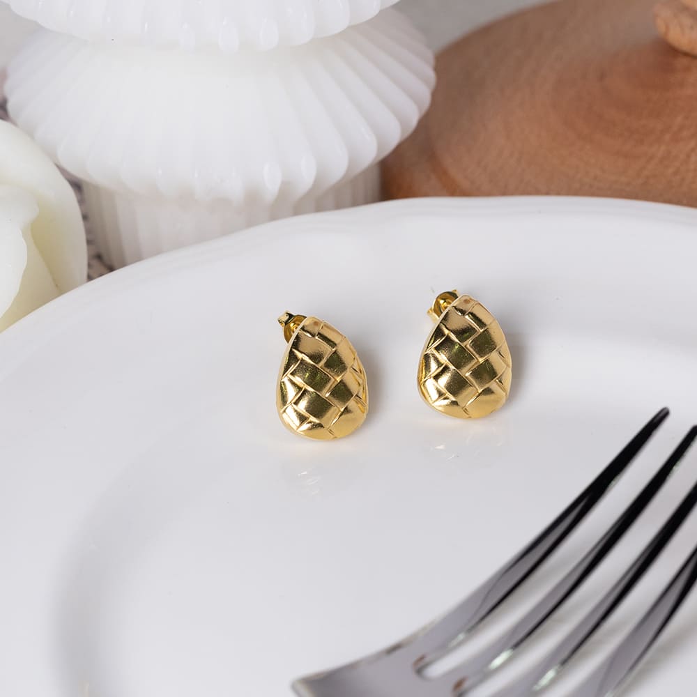 Waterdrop Shaped Woven Texture Earrings