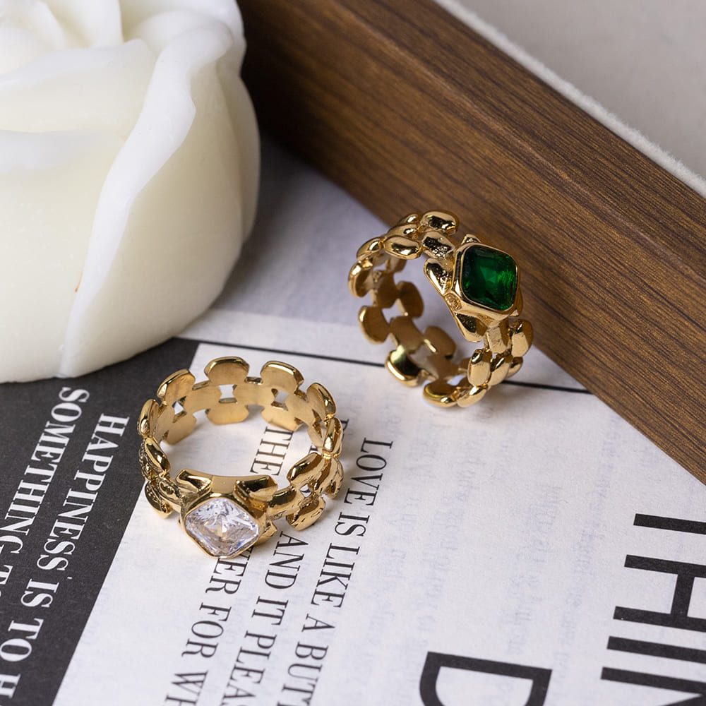 Vintage Emerald Zircon Square Watch Ring