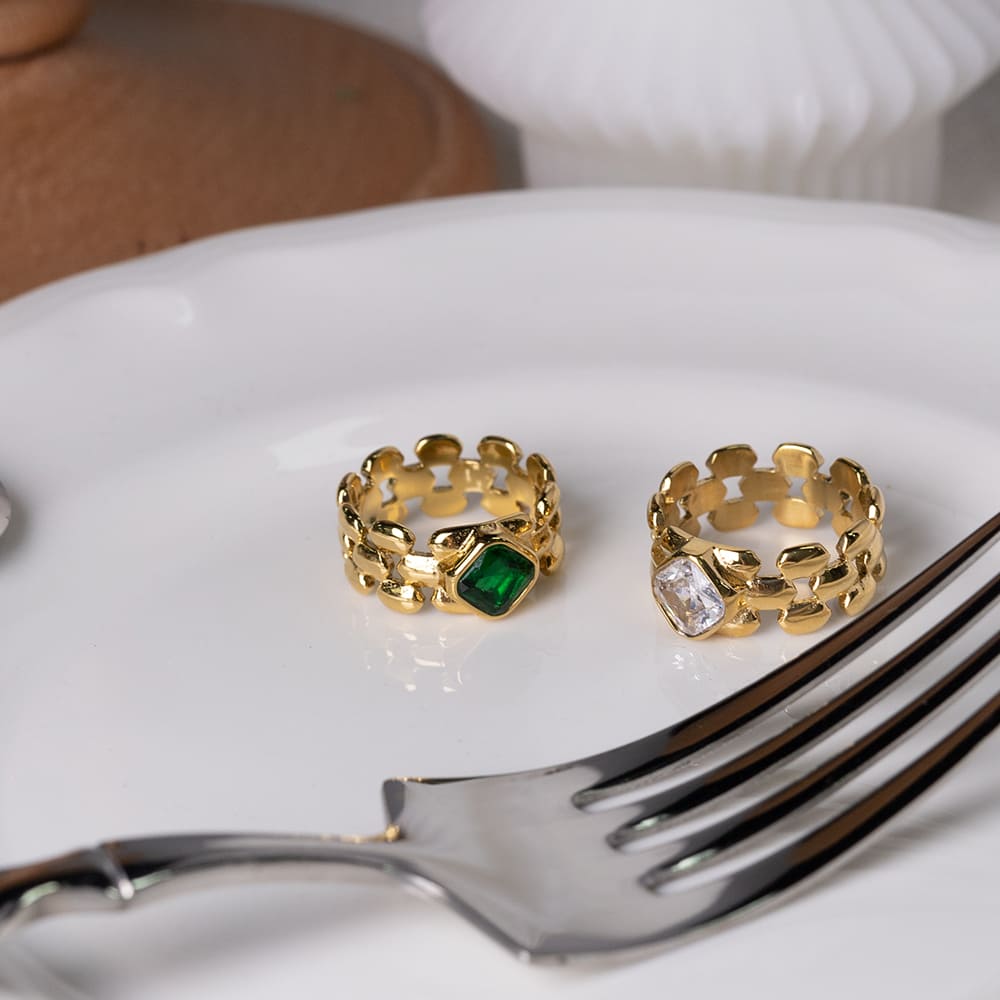 Vintage Emerald Zircon Square Watch Ring